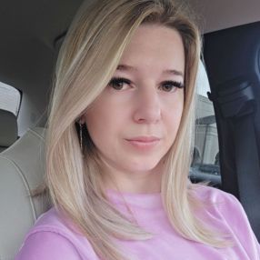 Lavinia, Babysitter în Sîntandrei
