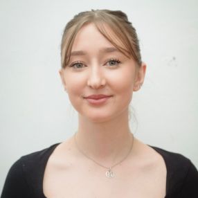 Alexandra, Babysitter in Suceava
