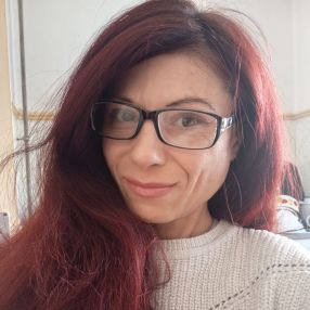 Teodora, Babysitter in Năvodari