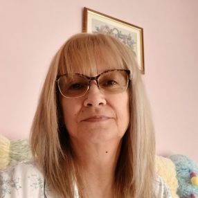 Gabriela, Babysitter in Florești