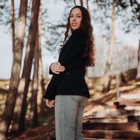 Antonia, Babysitter în Gilău