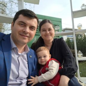 Silvia Ancuta, Familie în Râmnicu Vâlcea