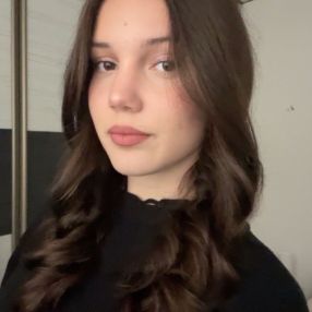 Alexia, Babysitter in Târgu Mureș