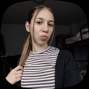 Goarna, Babysitter în Aiud