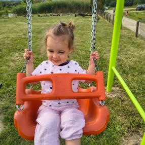 Xenia, Familie în Oradea