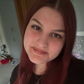 Miriam, Babysitter în București