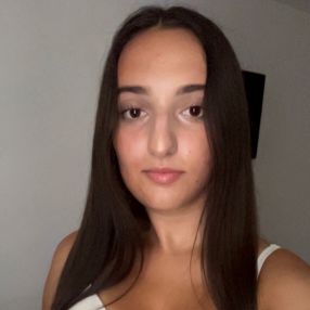 Cosmina, Babysitter in Timișoara