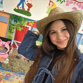 Irina, Babysitter în Timișoara