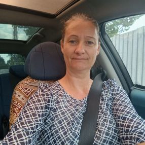 Dranga adina, Babysitter in Onești