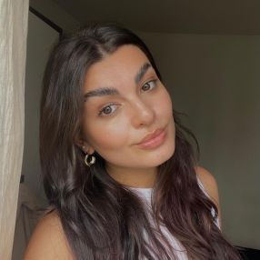 Ioana, Babysitter in București