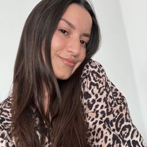 Denisa, Babysitter în Baciu