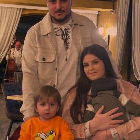 Alexandra, Family in Cristian