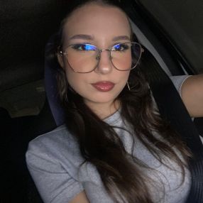 Bodor, Babysitter în Giurgiu