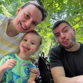 Andreea, Familie în Cluj-Napoca