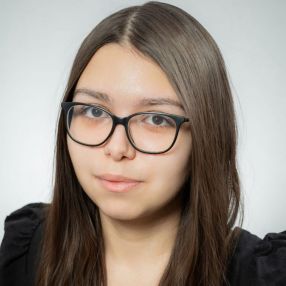 Andreea, Babysitter în Câmpina