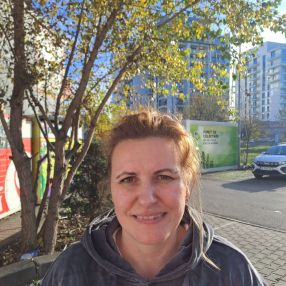 Andreea, Babysitter în București