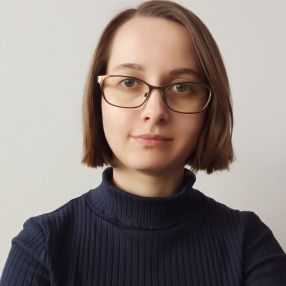 Maria, Babysitter în Târgu Jiu