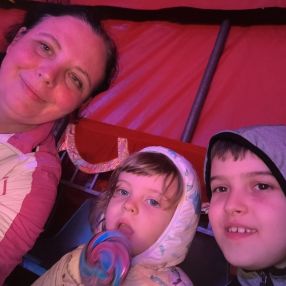 Diana, Family in Bistrița