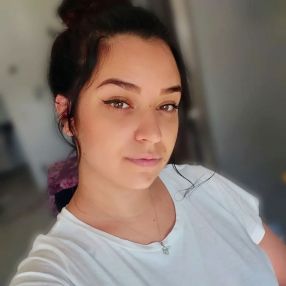 Denisa, Babysitter în Chiajna