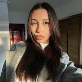 Daria, Babysitter in Iași
