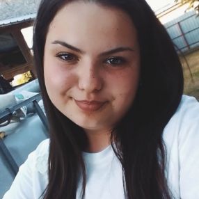 Bianca, Babysitter în Focșani