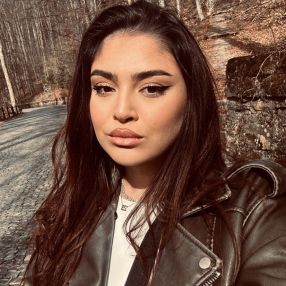 Adiana, Babysitter in Craiova