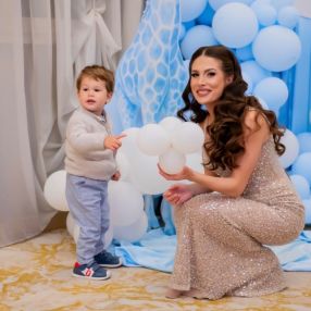 Andreea, Familie în Dumbrăvița