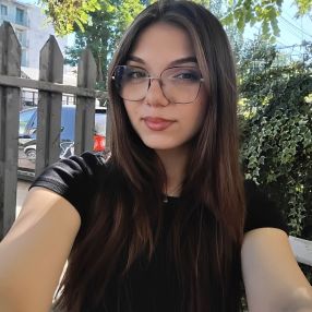 Sabrina, Babysitter in Galați