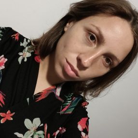 Ioana-Marina, Babysitter în Pașcani