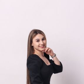 Georgiana Teodora, Babysitter in Iași