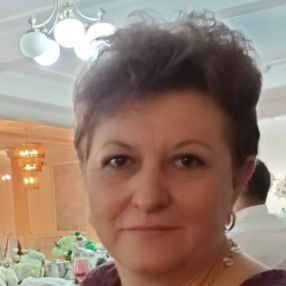 Daniela, Babysitter în Ciorogârla