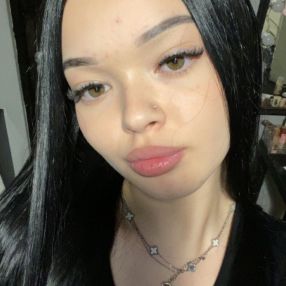 Nicola, Babysitter in Dej