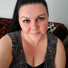 Ivet, Babysitter in Satu Mare