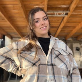 Lidia, Familie în Brașov