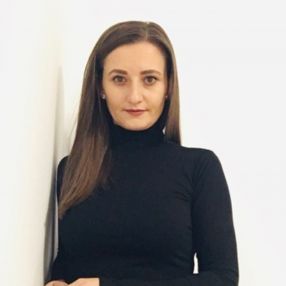 Adriana, Familie în Moșnița Nouă