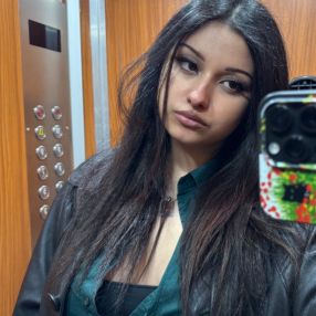 Demi, Babysitter în Ovidiu