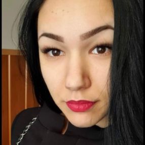Hrysa, Babysitter în Cisnădie