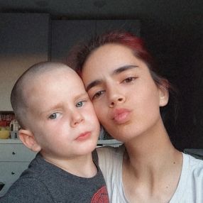 Acs, Familie în Arad