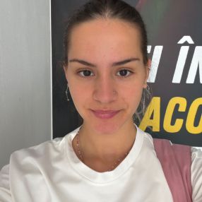 Diana, Babysitter în București
