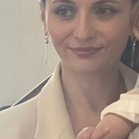 Cristina, Familie în Cluj-Napoca