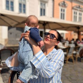 Grofu, Familie în Giroc