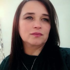 Lăcrămioara, Babysitter în Pașcani