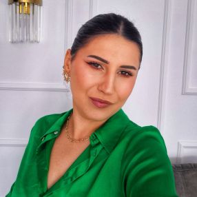 Alexandra, Babysitter în Ploiești