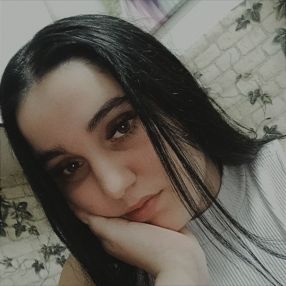 Valentina, Babysitter în Șelimbăr
