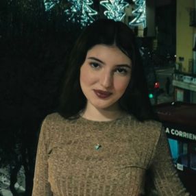 Adeline, Babysitter in Timișoara