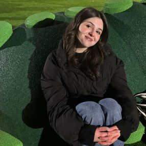 Ancaa, Babysitter in Brașov