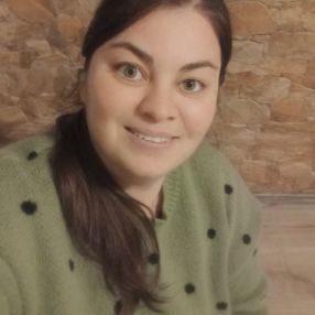 Oana, Babysitter în Pașcani