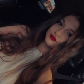 Raluca, Babysitter în Gherla