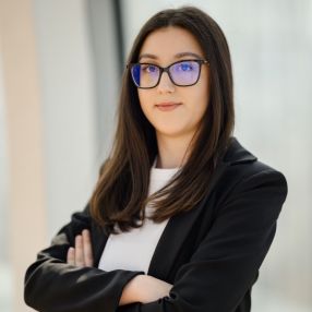 Cristina-Alina, Babysitter in Iași