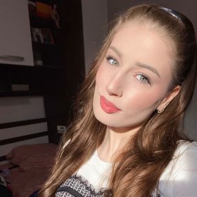 Maria, Babysitter în Brănești